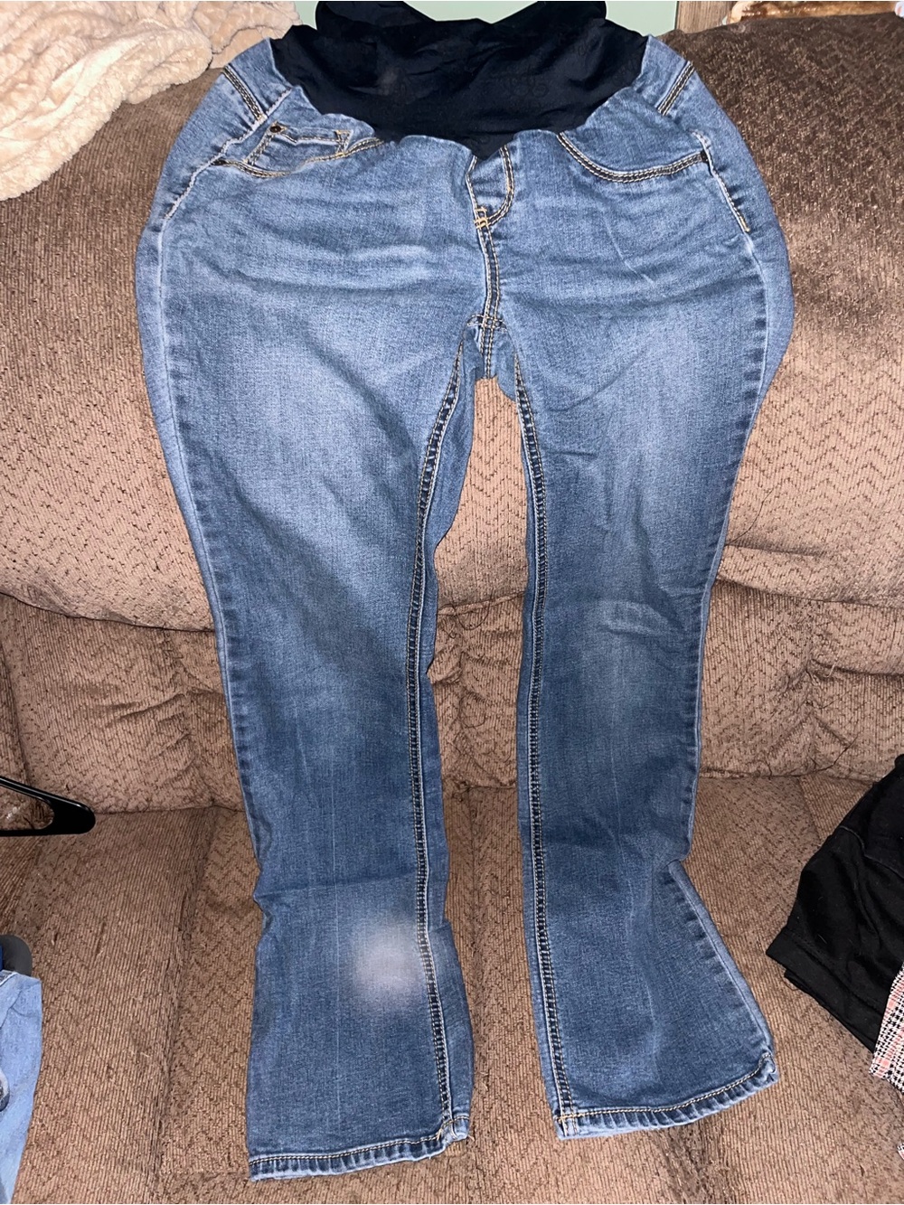 Women’s Maternity Blue Jeans